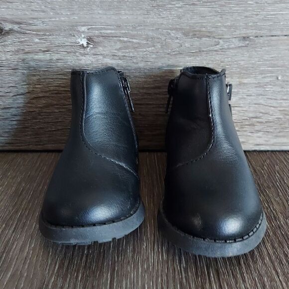 OshKosh B'gosh Banu Infant Girl's Black Ankle Boots Size 5 - Picture 2 of 8